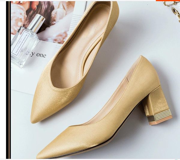 2019 women's shoes in spring and autumn with new style high heel coarse heel pointed end silk and satin #47, Black
2019 women's shoes in spring and autumn with new style high heel coarse heel pointed end silk and satin #47, Black