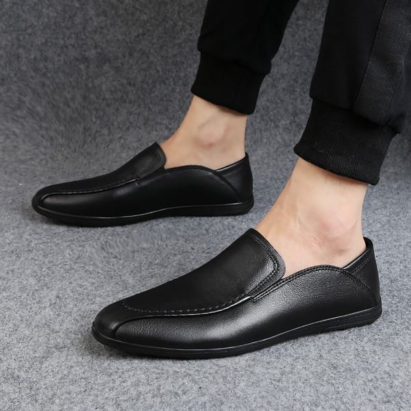 man genuine leather slip-on casual shoes loafers adults fashion men breathable driving doug shoes breathable moccasins o4, Black
man genuine leather slip-on casual shoes loafers adults fashion men breathable driving doug shoes breathable moccasins o4, Black