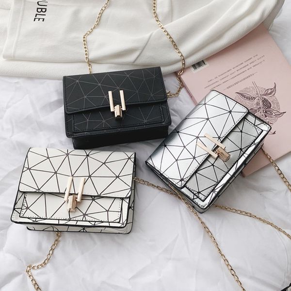 women shoulder bags 2020 summer new korean style messenger bags mini handbags with chain pu leather wild crack crossbody
women shoulder bags 2020 summer new korean style messenger bags mini handbags with chain pu leather wild crack crossbody