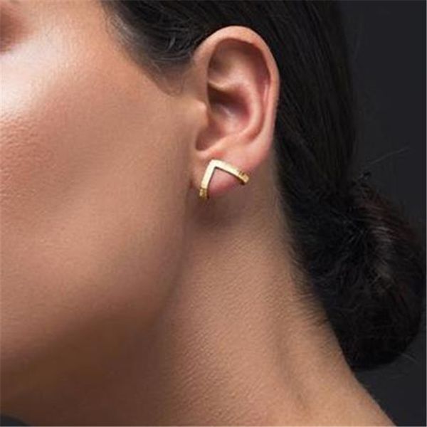 aretes oorbellen earrings american fashion contracted the new v-shaped pocket studs ear hook manufacturers selling wholesale, Silver
aretes oorbellen earrings american fashion contracted the new v-shaped pocket studs ear hook manufacturers selling wholesale, Silver