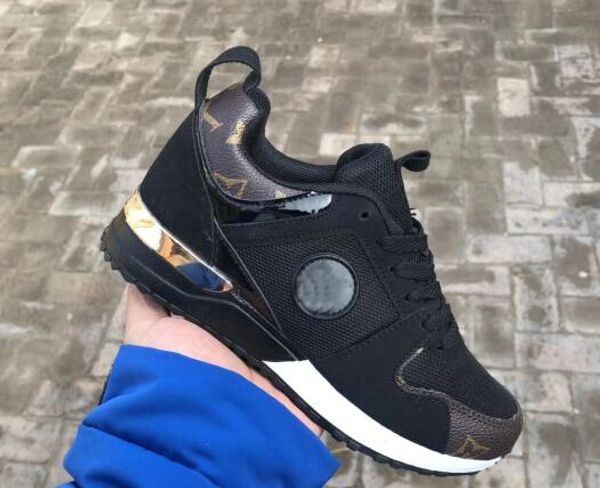 2020 casual shoes new luxuries men women low cut run away sport shoes fashion zapatos sneakers size 36-44, Black
2020 casual shoes new luxuries men women low cut run away sport shoes fashion zapatos sneakers size 36-44, Black