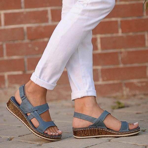 heflashor new summer women sandals 3 color stitching sandals ladies open toe casual shoes platform wedge slides beach shoes, Black
heflashor new summer women sandals 3 color stitching sandals ladies open toe casual shoes platform wedge slides beach shoes, Black