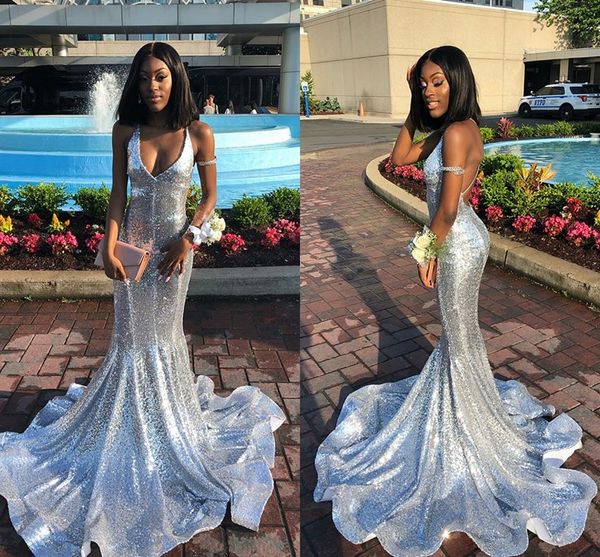 2019 new bling bling silver mermaid prom dresses long deep v neck backless sequined sweep train formal evening gowns vestidos de noche, Black
2019 new bling bling silver mermaid prom dresses long deep v neck backless sequined sweep train formal evening gowns vestidos de noche, Black