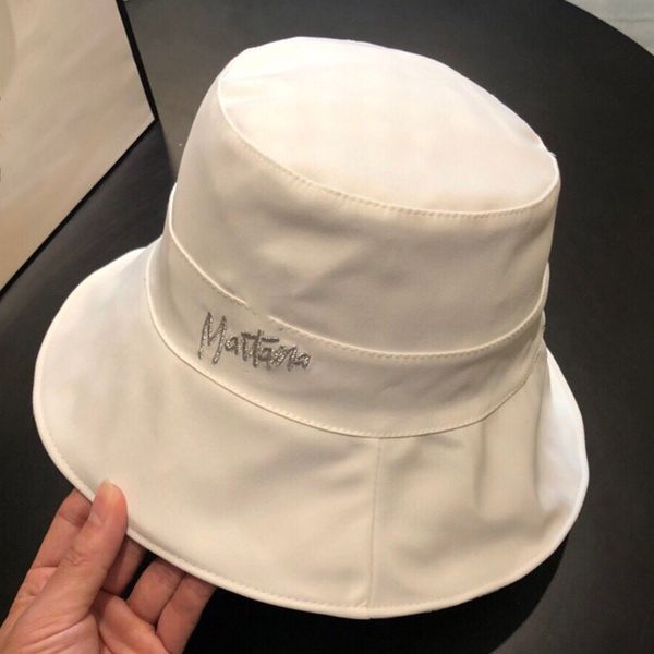 designer hats women luxury caps spring summer wide brim hats lady sunshade hat avant-garde fashion beach hat advanced custom collapsible, Blue;gray
designer hats women luxury caps spring summer wide brim hats lady sunshade hat avant-garde fashion beach hat advanced custom collapsible, Blue;gray