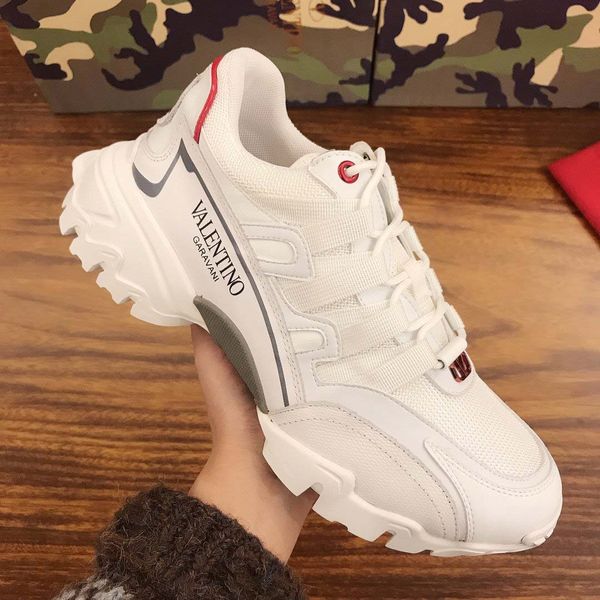 new style luxury men's party casual shoes jogging sports basketball shoes triple fashion designer shoe vintage men's brand size 38, Black
new style luxury men's party casual shoes jogging sports basketball shoes triple fashion designer shoe vintage men's brand size 38, Black