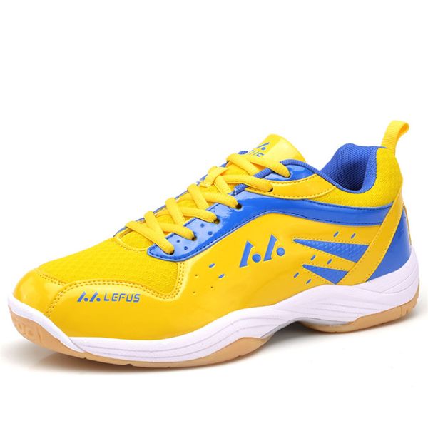 2019 оптовая wild mesh модельер обувь тройной sneaker платье de luxe кроссовки красочные мужчин кроссовки
2019 оптовая wild mesh модельер обувь тройной sneaker платье de luxe кроссовки красочные мужчин кроссовки