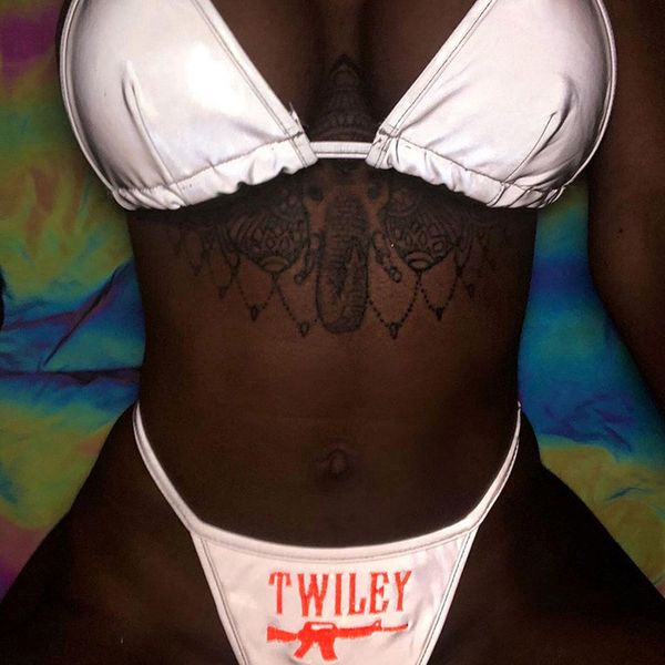 solid strappy reflective summer swimming sets women high street two pieces embroidery sets ladies reflective cwe0123-5, White
solid strappy reflective summer swimming sets women high street two pieces embroidery sets ladies reflective cwe0123-5, White