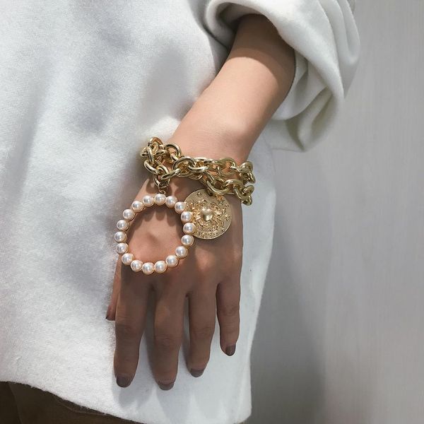youvanic exaggerated big round pearl coin charm bracelet for women punk gold thick chain bracelets bangles fashion jewelry 0157, Golden;silver
youvanic exaggerated big round pearl coin charm bracelet for women punk gold thick chain bracelets bangles fashion jewelry 0157, Golden;silver