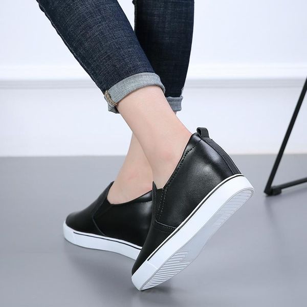 2018 women flats sneakers shoes loafers height increasing suede leather shoes flats women creepers, Black;white
2018 women flats sneakers shoes loafers height increasing suede leather shoes flats women creepers, Black;white
