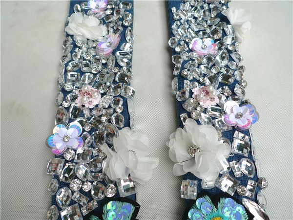 fashion beaded embroidered diamond drilled jeans women autumn mid waist rhinestone pencil jeans, Blue
fashion beaded embroidered diamond drilled jeans women autumn mid waist rhinestone pencil jeans, Blue