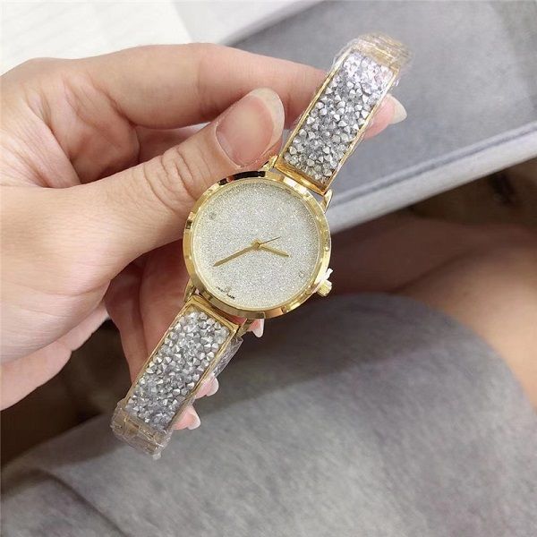 женские часы royal oak повседневный алмазный лебедь кварцевые часы стальной браслет бабочки пряжки бесплатная доставка, Slivery;brown
женские часы royal oak повседневный алмазный лебедь кварцевые часы стальной браслет бабочки пряжки бесплатная доставка, Slivery;brown