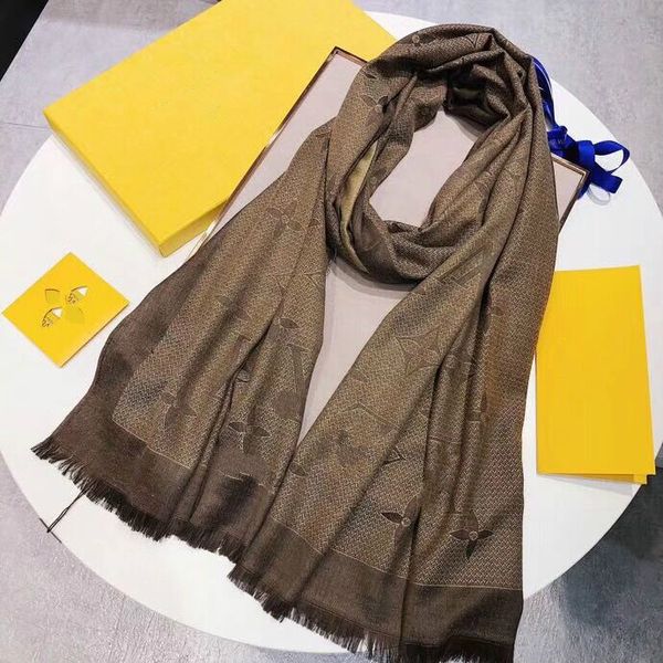 2020 women silk scarves fashion designer scarf for women 2020 new long scarves shawls wrap 180x90cm shawls, Blue;gray
2020 women silk scarves fashion designer scarf for women 2020 new long scarves shawls wrap 180x90cm shawls, Blue;gray