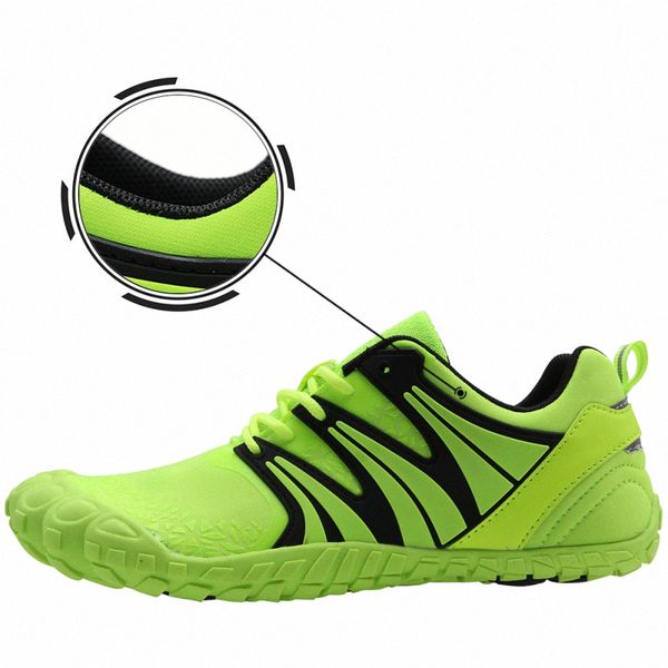 bjakin black gold men sneakers water shoes outdoors swimming five fingers wading beach shoes quick-drying minimalist sport shoes
bjakin black gold men sneakers water shoes outdoors swimming five fingers wading beach shoes quick-drying minimalist sport shoes