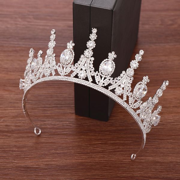 rhinestone headband wedding tiara bride crown hair ornament vintage crystal crown headdress bridal wedding hair accessories, Golden;white
rhinestone headband wedding tiara bride crown hair ornament vintage crystal crown headdress bridal wedding hair accessories, Golden;white