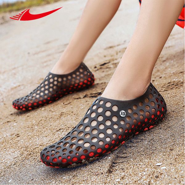 sneakers men beach sandals summer breathable water shoes hollow slippers outdoor barefoot garden outdoor walking shoes
sneakers men beach sandals summer breathable water shoes hollow slippers outdoor barefoot garden outdoor walking shoes