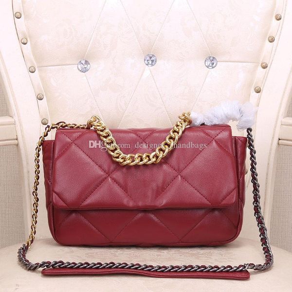 designer shoulder bags purses plain vintage chains hasp diamonds lattice lady sheepskin genuine leather material high quality
designer shoulder bags purses plain vintage chains hasp diamonds lattice lady sheepskin genuine leather material high quality