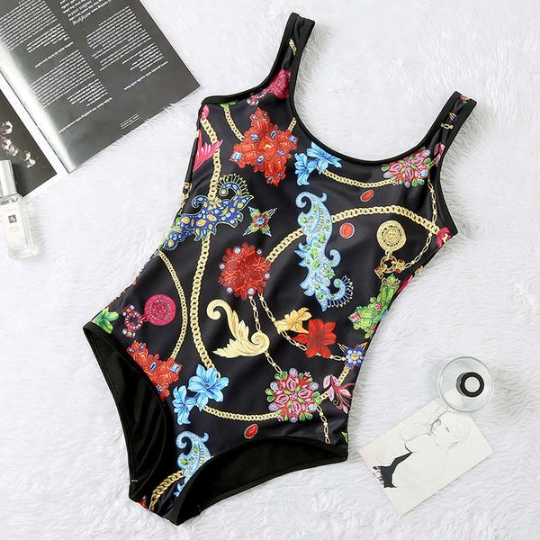 ss20 new arrival designer medusa swimsuit summer beach bikini swimwear for women size s-xl 2231, White;black
ss20 new arrival designer medusa swimsuit summer beach bikini swimwear for women size s-xl 2231, White;black