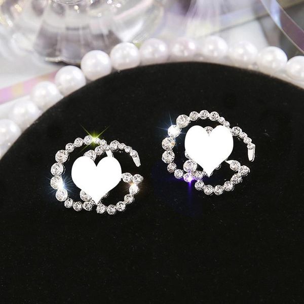 new arrival rhinestone letter stud earring gold silver women crystal letter earring fashion jewelry for gift party, Golden;silver
new arrival rhinestone letter stud earring gold silver women crystal letter earring fashion jewelry for gift party, Golden;silver