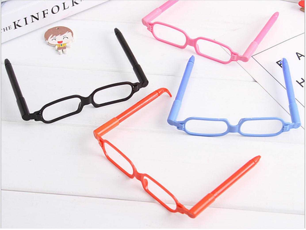 wholesale ballpoint pen 100pcs/lot 0.5mm glasses ball pen cartoon gift student office stationery writing supplies bp113, Blue;orange
wholesale ballpoint pen 100pcs/lot 0.5mm glasses ball pen cartoon gift student office stationery writing supplies bp113, Blue;orange