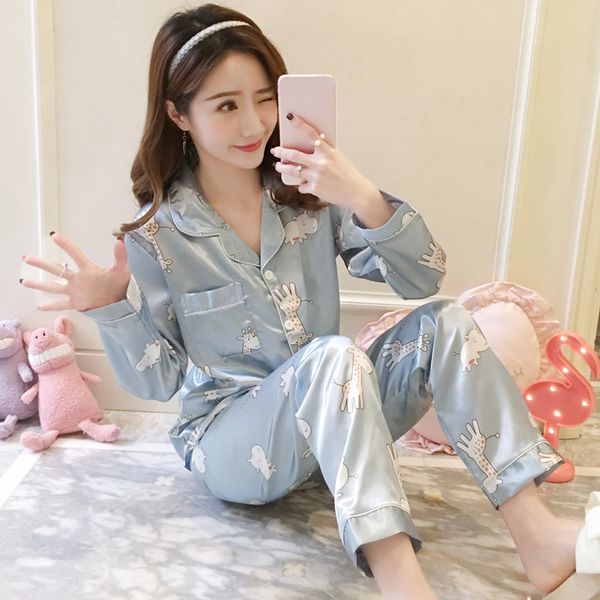 silk satin pajama set for women spring autumn long sleeve pyjama cute cartoon print sleepwear homewear pijama mujer home clothes, Black;red
silk satin pajama set for women spring autumn long sleeve pyjama cute cartoon print sleepwear homewear pijama mujer home clothes, Black;red