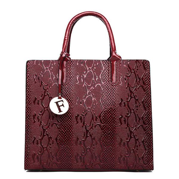 3pcs serpentine snake set handbags women quality high pu female shoulder tote bag+chain bags+mini messenger leather purse clutch kawee, Red;black
3pcs serpentine snake set handbags women quality high pu female shoulder tote bag+chain bags+mini messenger leather purse clutch kawee, Red;black