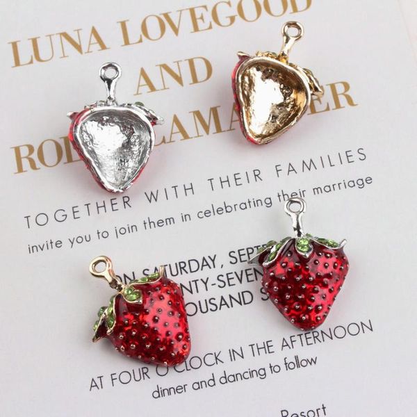 10pcs / lot 19 * 26mm нового прибытие cute gold оттенок все эмаль клубничных подвески подвеска для изготовления ювелирных изделий, Bronze;silver
10pcs / lot 19 * 26mm нового прибытие cute gold оттенок все эмаль клубничных подвески подвеска для изготовления ювелирных изделий, Bronze;silver