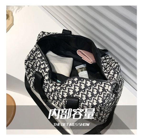 2020 new brand womens luxury designers purses briefcase handbags christian women bags shoulder bags messenger bags 04
2020 new brand womens luxury designers purses briefcase handbags christian women bags shoulder bags messenger bags 04