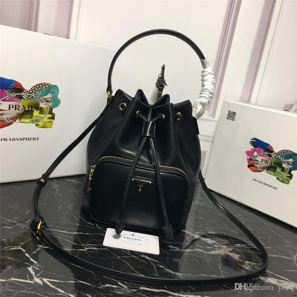 18fw genuine leather crossbody bags for women luxury messenger handbag fashion ladies shopping totes shoulder bag female party purse madai
18fw genuine leather crossbody bags for women luxury messenger handbag fashion ladies shopping totes shoulder bag female party purse madai