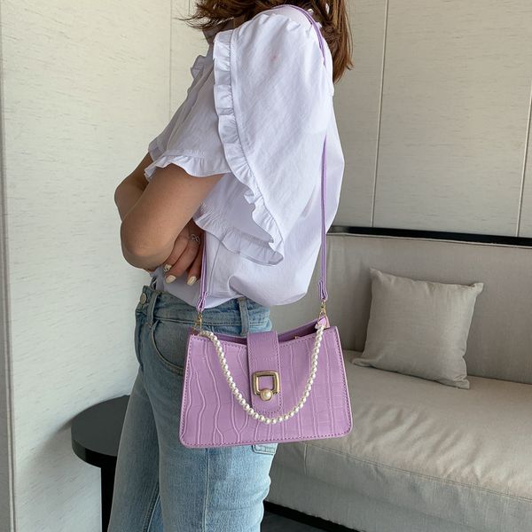 2020 new shoulder bag women's casual fashion korean version simple portable large capacity ladies crossbody bag
2020 new shoulder bag women's casual fashion korean version simple portable large capacity ladies crossbody bag