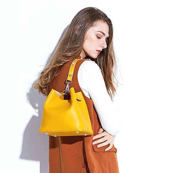 designer luxury handbags purses new european and american leather lady fashion handbag bucket bag shoulder messenger bag 7030
designer luxury handbags purses new european and american leather lady fashion handbag bucket bag shoulder messenger bag 7030
