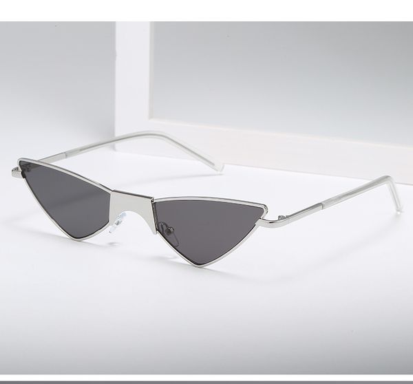 new style funny glasses triangular sun glasses small cat's eye trend sunglasses trend ladies outdoor personality sunglasses, Blue
new style funny glasses triangular sun glasses small cat's eye trend sunglasses trend ladies outdoor personality sunglasses, Blue