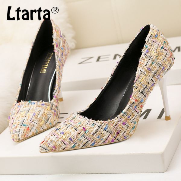2019 autumn small fragrance women's shoes fashion show high heels shallow mouth pointed material high heel women's shoes zwm, Black
2019 autumn small fragrance women's shoes fashion show high heels shallow mouth pointed material high heel women's shoes zwm, Black