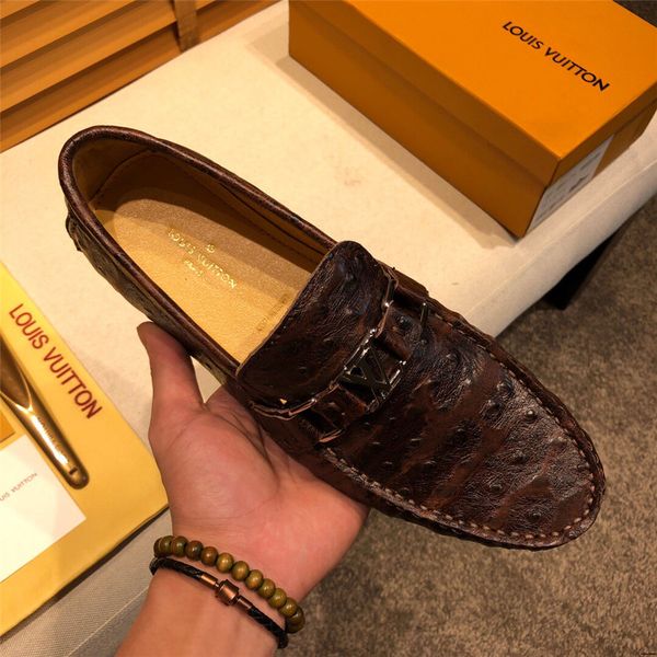 2019 big size 37-46 men leather loafers brands shoes classic tassel brogue mans footwear formal shoes casual bullock shoes, Black
2019 big size 37-46 men leather loafers brands shoes classic tassel brogue mans footwear formal shoes casual bullock shoes, Black