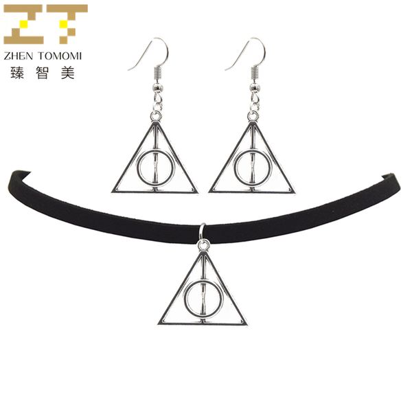 zhen fashion tomomi women's jewelry sets vintage retro geometric triangular circle choker necklace/drop earrings women 2019, Silver
zhen fashion tomomi women's jewelry sets vintage retro geometric triangular circle choker necklace/drop earrings women 2019, Silver