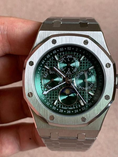 Горячие Продажа Мужские часы Royal Бизнес Многофункциональный 41mm качество Наручные часы Сапфир стекла машины Зеленый Автоматическая Top
Горячие Продажа Мужские часы Royal Бизнес Многофункциональный 41mm качество Наручные часы Сапфир стекла машины Зеленый Автоматическая Top