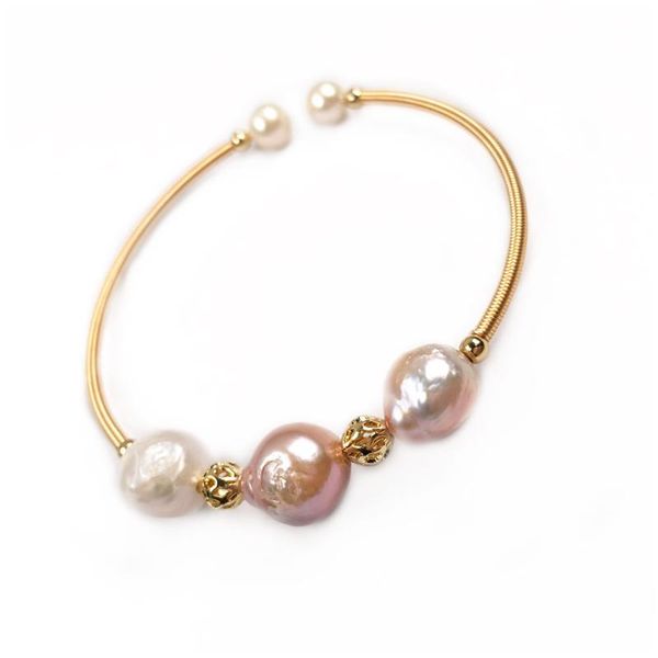 new style freshwater big pearl 9-10 mm/small pearl 5-6 mm copper bracelet charms for elegant women love romantic gift, Black
new style freshwater big pearl 9-10 mm/small pearl 5-6 mm copper bracelet charms for elegant women love romantic gift, Black