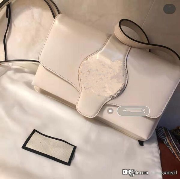 package female ms cowhide envelope restoring ancient ways of new fund one shoulder aslant handbag genuine leather a designer shoulder bag
package female ms cowhide envelope restoring ancient ways of new fund one shoulder aslant handbag genuine leather a designer shoulder bag