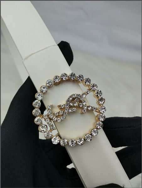 luxury designer belt ladies skirt leather belt men and women diamonds beautiful buckle belt, Black;brown
luxury designer belt ladies skirt leather belt men and women diamonds beautiful buckle belt, Black;brown