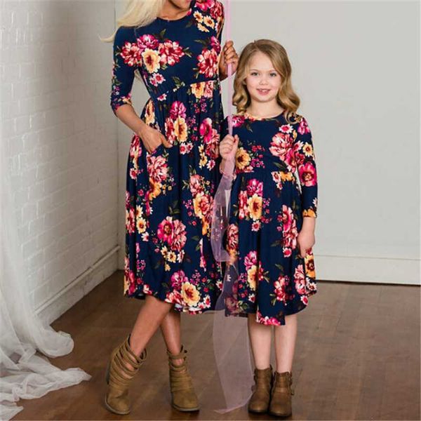 mother daughter dress family matching outfits o-neck floral dress summer girl women boho loose dresses sundress clothes, Blue
mother daughter dress family matching outfits o-neck floral dress summer girl women boho loose dresses sundress clothes, Blue