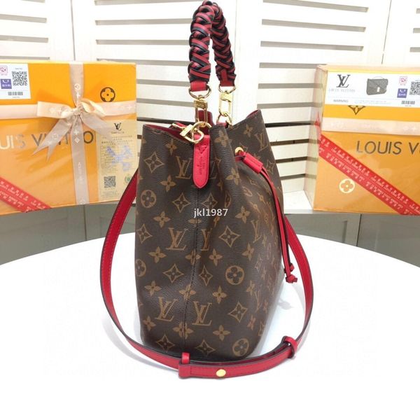 luxury designer j330 2020 real leather fashion famous shoulder bag tote designer handbags presbyopic shopping bag purse lux
luxury designer j330 2020 real leather fashion famous shoulder bag tote designer handbags presbyopic shopping bag purse lux