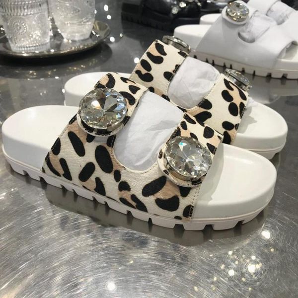 2020 new summer women slippers casual cow leather women slippers waterproof platform crystal zapatos de mujer, Black
2020 new summer women slippers casual cow leather women slippers waterproof platform crystal zapatos de mujer, Black