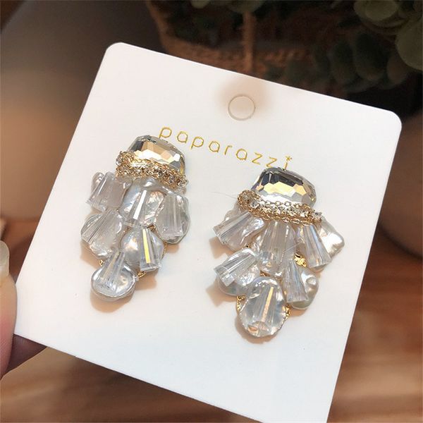 2019 korean fashion vintage style freshwater pearls long drop earrings metal chain rhinestone for women girls elegant jewelry, Golden
2019 korean fashion vintage style freshwater pearls long drop earrings metal chain rhinestone for women girls elegant jewelry, Golden