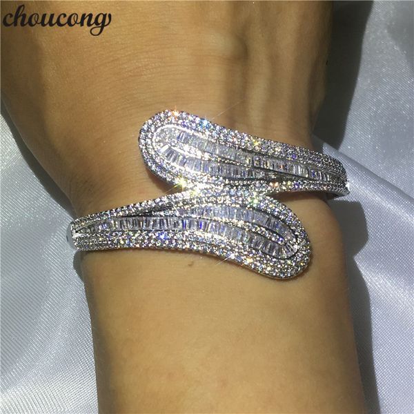 luxury jewelry 5a cubic zirconia t shape stone baguette bracelet shinning bangle white gold filled women wedding accessaries, Golden;silver
luxury jewelry 5a cubic zirconia t shape stone baguette bracelet shinning bangle white gold filled women wedding accessaries, Golden;silver