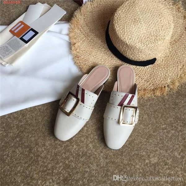 classic cowhide metallic buckle lettering embossed round head lady slippers,loafers with square buttons low heels,complete set of shoe box, Black
classic cowhide metallic buckle lettering embossed round head lady slippers,loafers with square buttons low heels,complete set of shoe box, Black