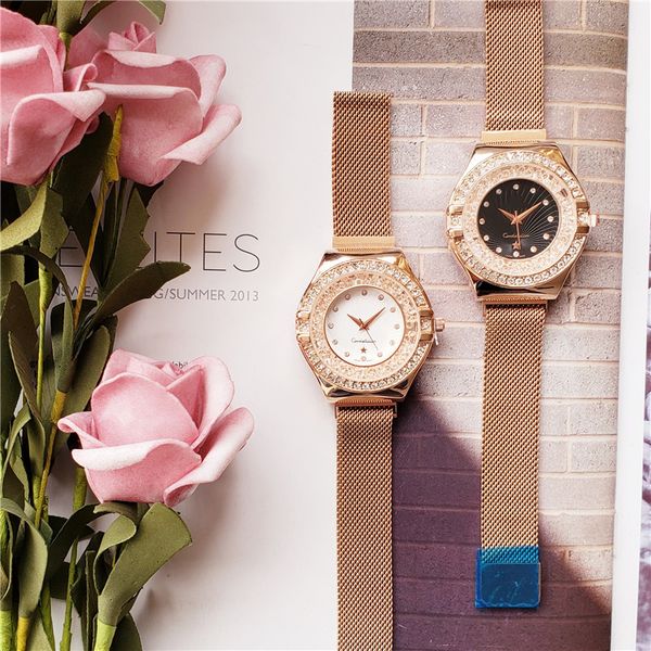 новейшие 40-миллиметровые кварцевые часы с бриллиантами мужские модные наручные часы из нержавеющей стали с черным / белым циферблатом, Slivery;brown 
новейшие 40-миллиметровые кварцевые часы с бриллиантами мужские модные наручные часы из нержавеющей стали с черным / белым циферблатом, Slivery;brown