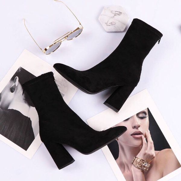 2019 the latest european and american shoe children star shoes mid-autumn and winter tube thick and short boots high heels female elasti, Black
2019 the latest european and american shoe children star shoes mid-autumn and winter tube thick and short boots high heels female elasti, Black