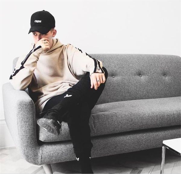 мужчины street style одежда мужская zipper полосатый лоскутная толстовки весна дизайнер с капюшоном шеи тинейджеров пуловеры кофты, Black
мужчины street style одежда мужская zipper полосатый лоскутная толстовки весна дизайнер с капюшоном шеи тинейджеров пуловеры кофты, Black