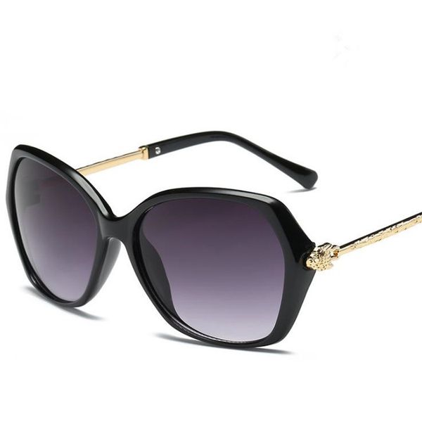 fashion women elegant sunglasses brand designer sun glasses goggles anti-uv spectacles classic eyeglasses sun glasses a, White;black 
fashion women elegant sunglasses brand designer sun glasses goggles anti-uv spectacles classic eyeglasses sun glasses a, White;black