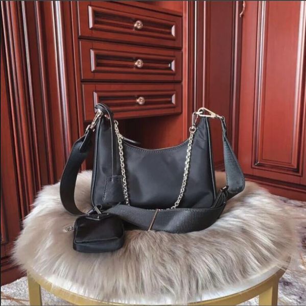 deisigner shoulder bag for women chest pack lady tote chains handbags presbyopic purse messenger bag designer handbags canvas wholesale
deisigner shoulder bag for women chest pack lady tote chains handbags presbyopic purse messenger bag designer handbags canvas wholesale