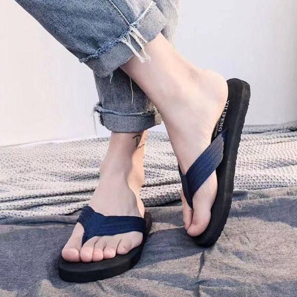 slippers men's summer beach breathable casual sandals male soft ultra light slipper flip-flops flat bathroom non-slip shoes#4.21, Black
slippers men's summer beach breathable casual sandals male soft ultra light slipper flip-flops flat bathroom non-slip shoes#4.21, Black